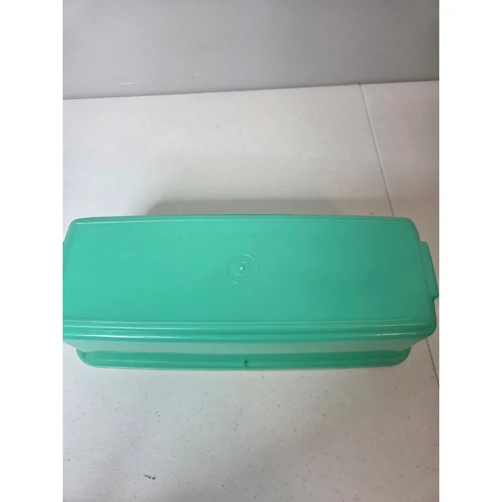 Tupperware Jadeite Bread Keeper #782-2 w/ Lid Vintage Green Retro Kitchen